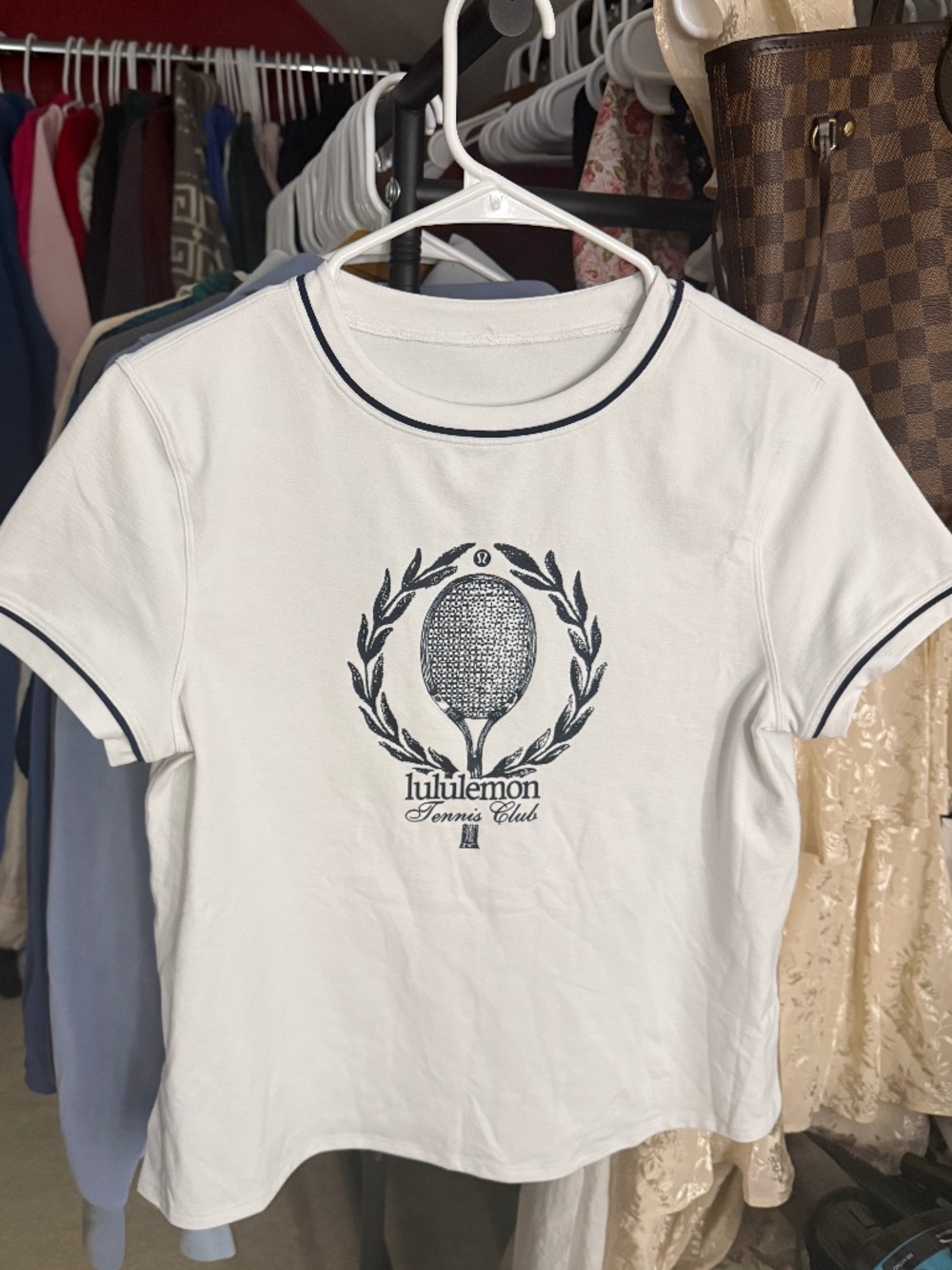 Lululemon White Tee Size Small